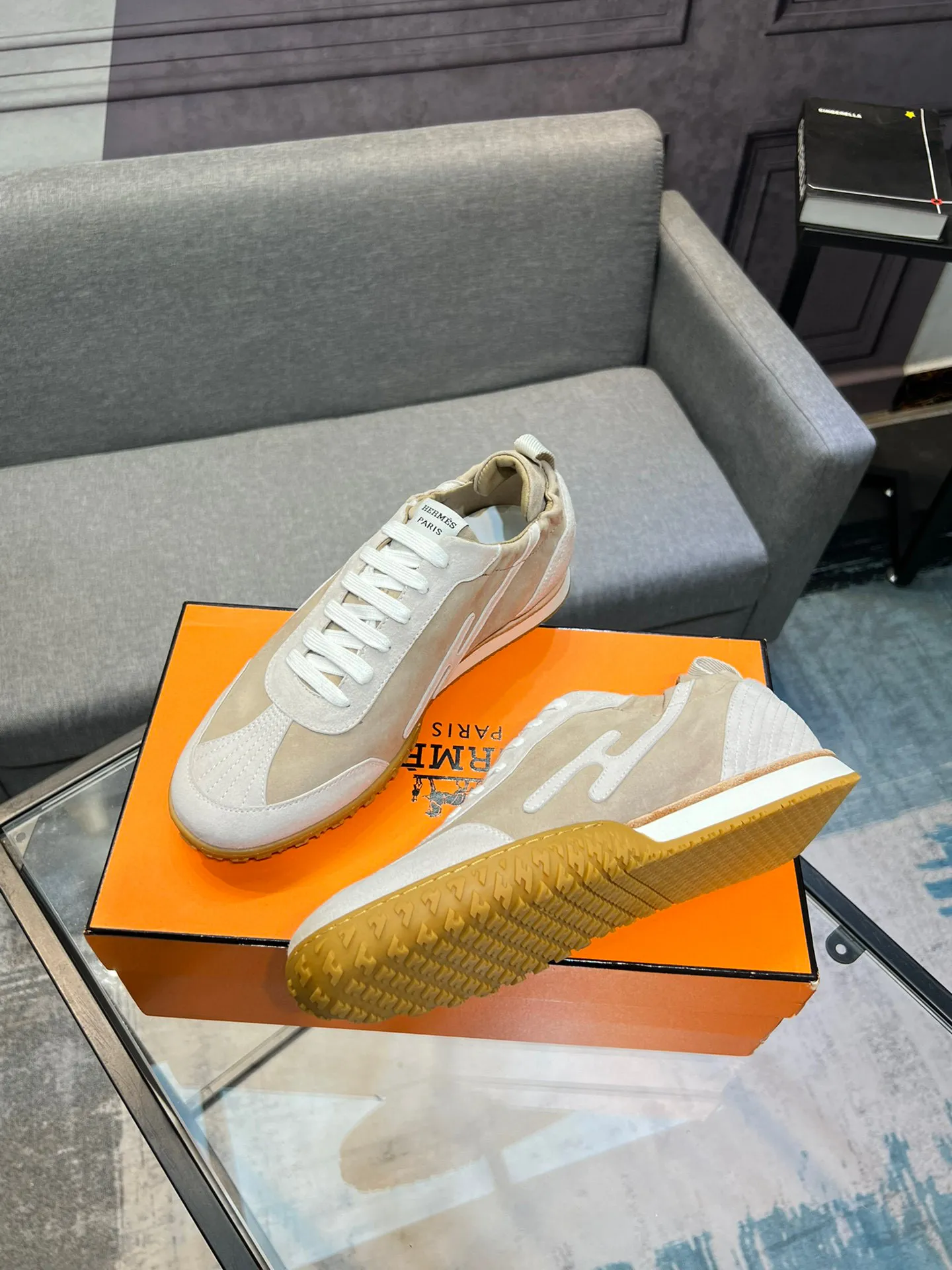 Men's shoes 💰660 [HERMES] Hermès - High-end quality original order 🔍🔍 - Upper: 🔝 cowhide suede splicing design - Inner lining: imported mixed sheepskin - Outsole: TPR foam · Rubber: two-color combined molding outsole - Super high quality control · Fine workmanship: highlighted (high-end, luxury, grade) -Size: 38-44 (45, 46, can be customized)
